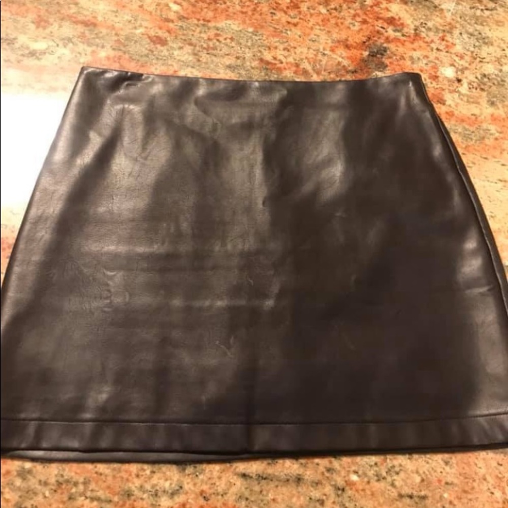 Pleather mini skirt